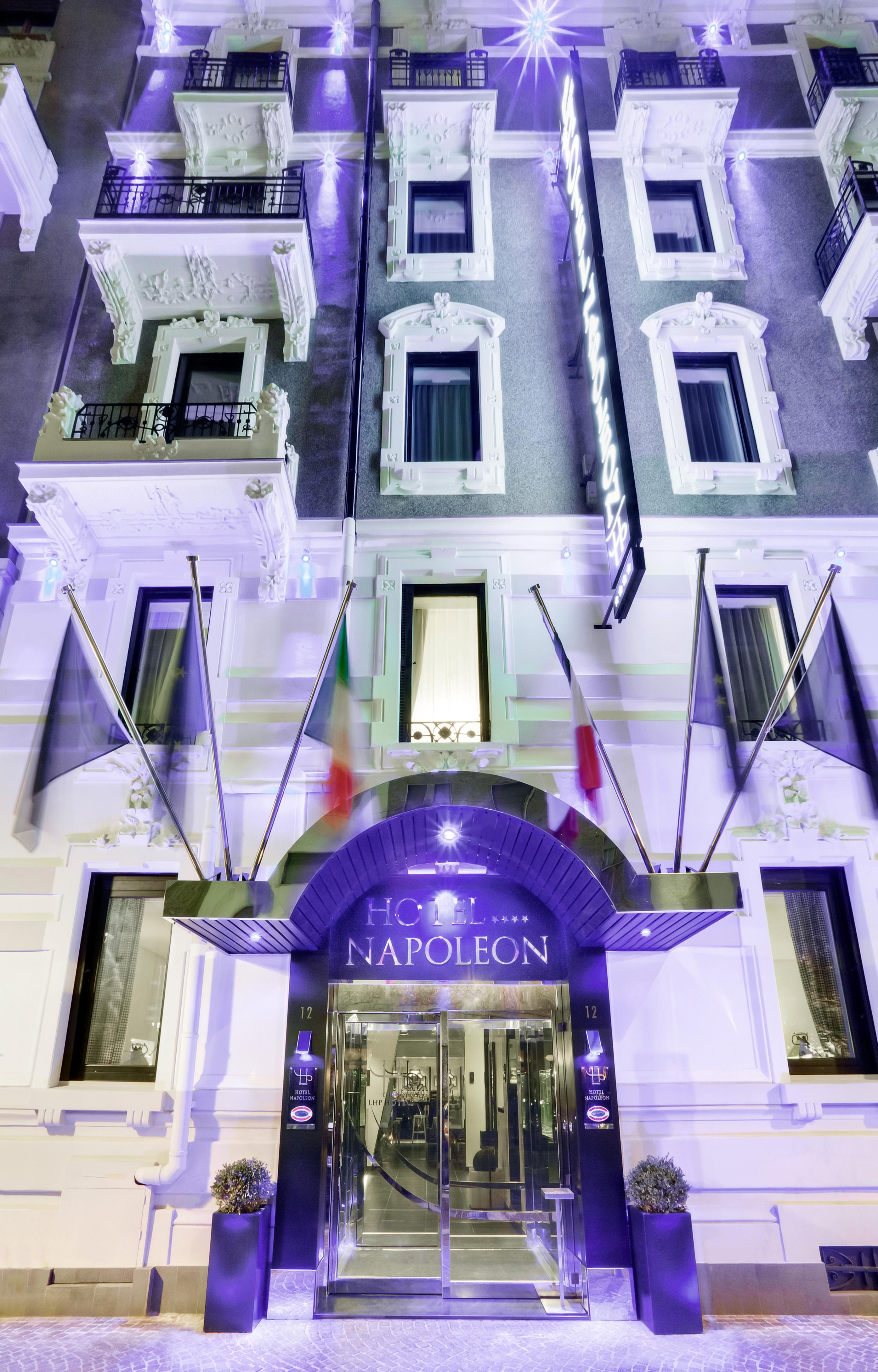 Lhp Hotel Napoleon Милано Екстериор снимка