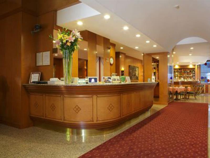 Lhp Hotel Napoleon Милано Интериор снимка