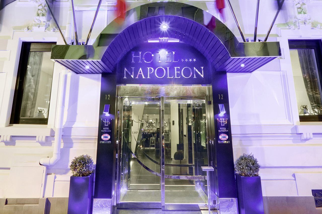 Lhp Hotel Napoleon Милано Екстериор снимка